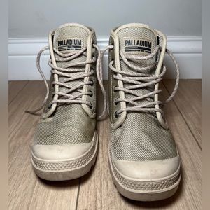 Palladium Cream Casual Everyday Boots Women’s Size 8